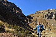 RIFUGIO BENIGNI   ad anello dalla CIMA DI VAL PIANELLA (2349 m), salita dal Sentiero dei Vitelli-Bocca di Trona il 1 nov. 2017 - FOTOGALLERY